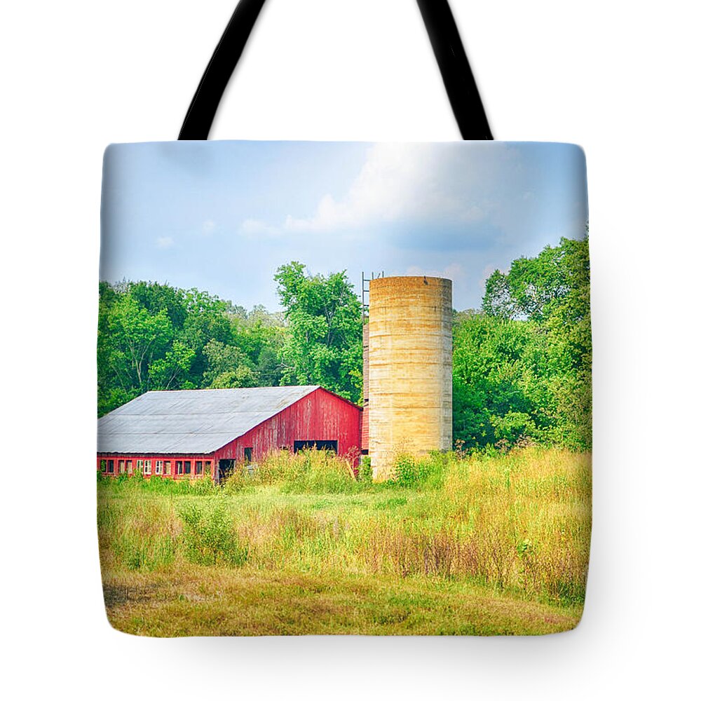 Vintage Barn Tote Bag featuring the photograph Old Country Farm and Barn by Peggy Franz
