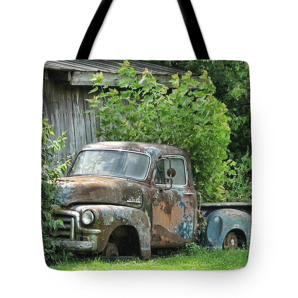 Victor Montgomery Tote Bag featuring the photograph Old GMC by Vic Montgomery