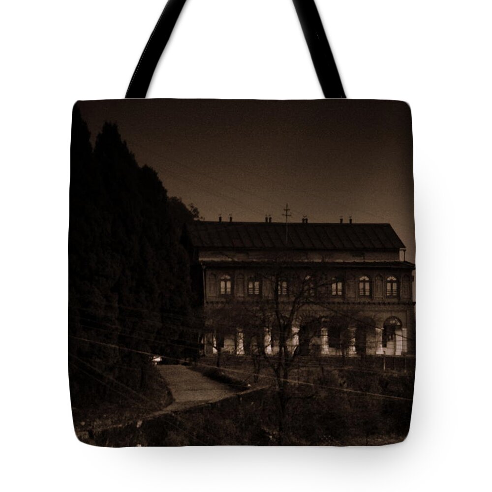 Wallpaper Buy Art Print Phone Case T-shirt Beautiful Duvet Case Pillow Tote Bags Shower Curtain Greeting Cards Mobile Phone Apple Android Old Mansion Mussoorie Dehradun India Salman Ravish Khan Hill Station Haunted Ghost Tote Bag featuring the photograph Old Mansion by Salman Ravish