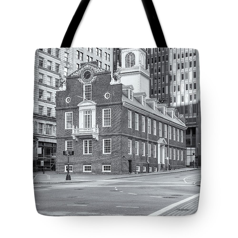 Clarence Holmes Tote Bag featuring the photograph Old State House VI by Clarence Holmes