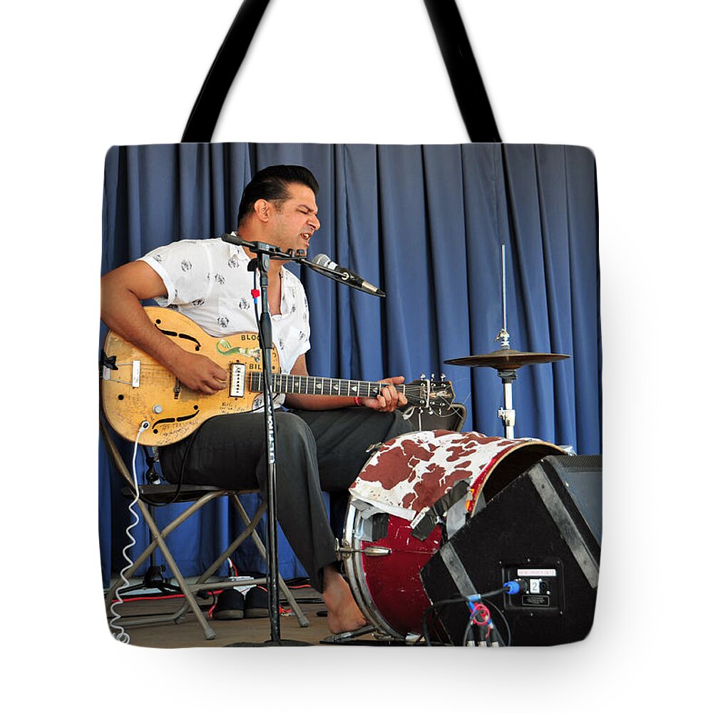 Band Tote Bag featuring the photograph One Man Band - Bloodshot Bill by Mike Martin