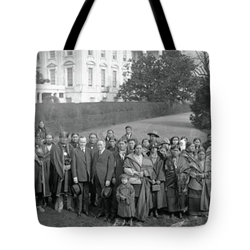 The White House Tote Bags