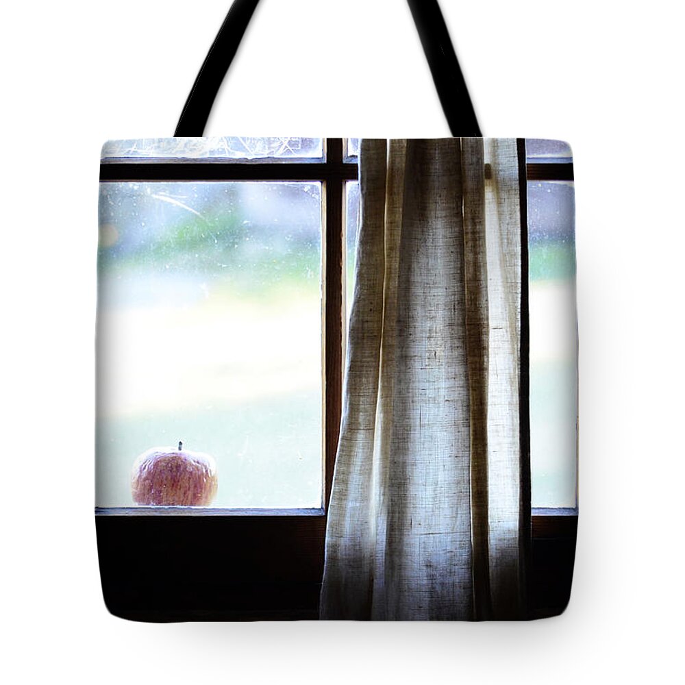 Jerry Cordeiro Tote Bag featuring the photograph Pane Of A Witch by J C