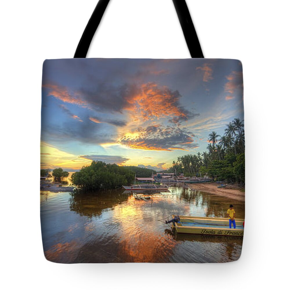 Yhun Suarez Tote Bag featuring the photograph Panglao Port Sunset 7.0 by Yhun Suarez
