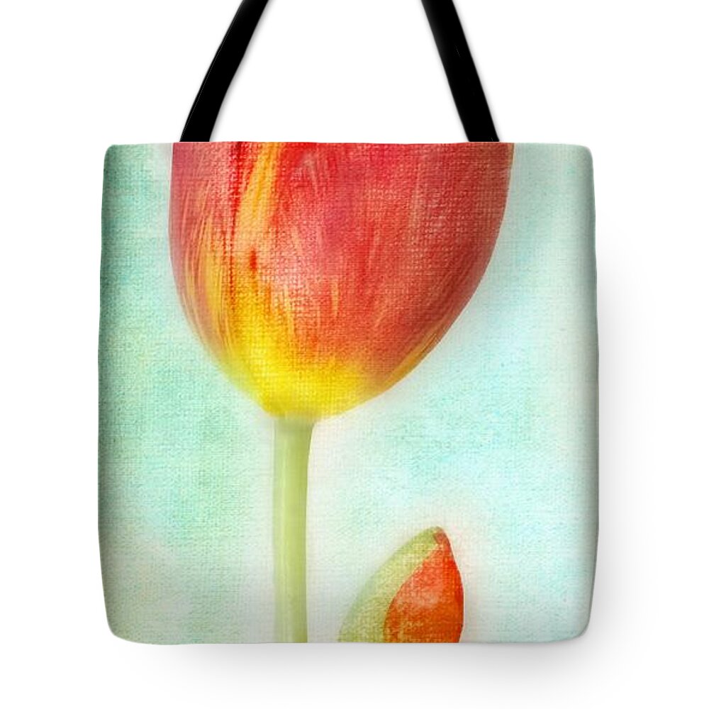 Single Stem Tulip Tote Bag featuring the photograph Pastel Tulip by Melissa Bittinger