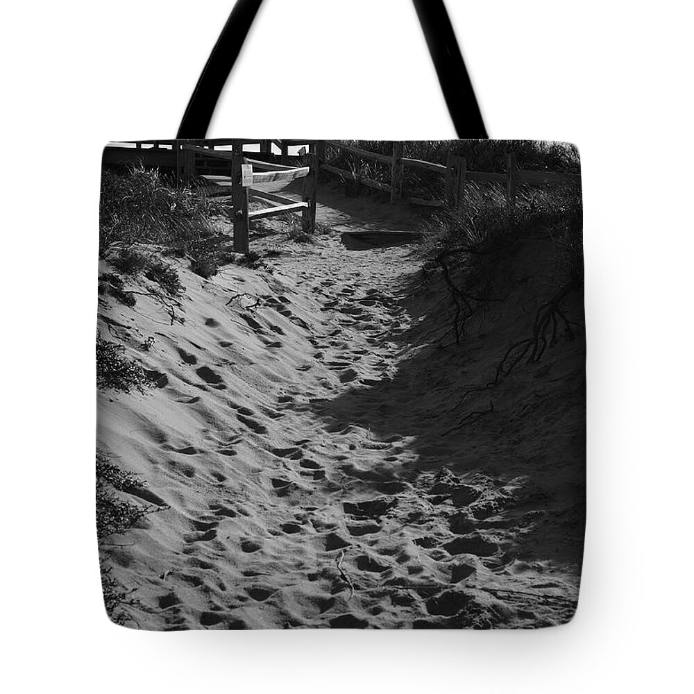 Dunes Tote Bag featuring the photograph Pathway Through the Dunes by Luke Moore