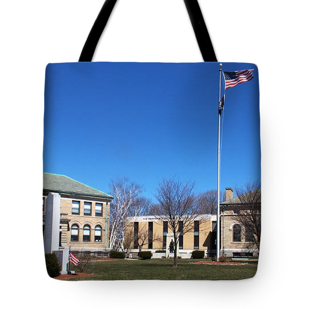 Winthrop Tote Bag featuring the photograph Patriotic Scene Winthrop by Caroline Stella