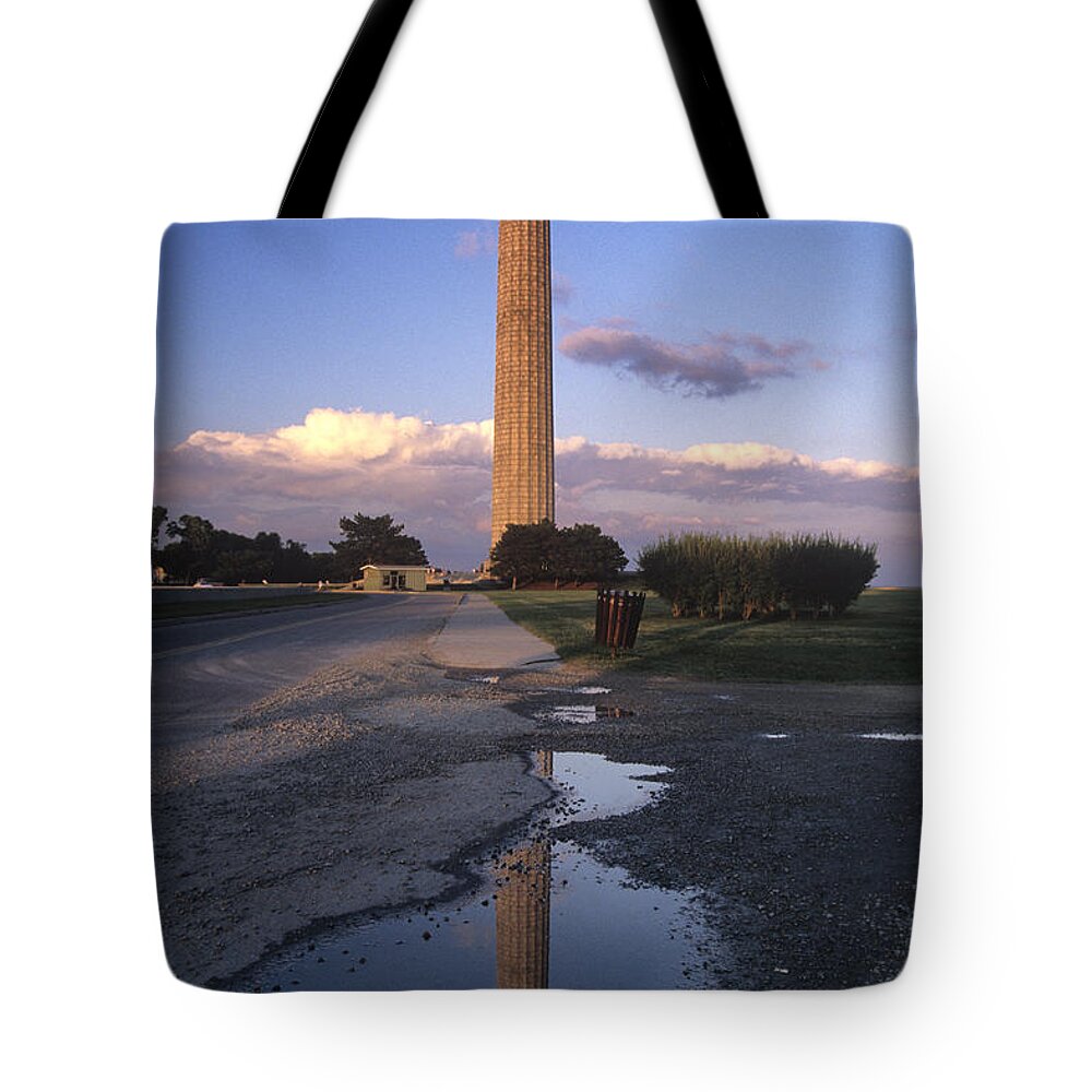 Perrys Monument Tote Bag featuring the photograph Perry's Monument Reflection at Put in Bay Ohio by John Harmon
