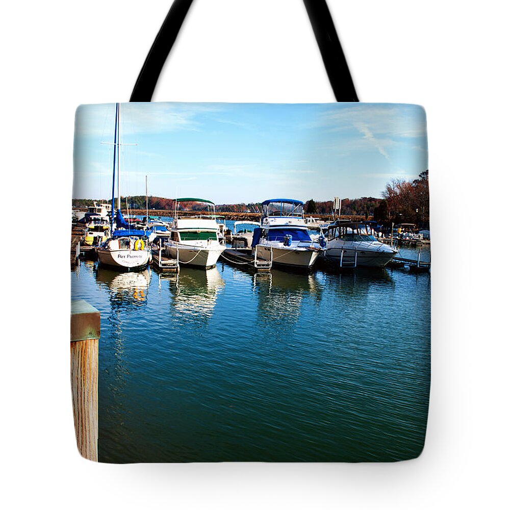 Art Tote Bag featuring the photograph Pier Pressure - Lake Norman by Paulette B Wright