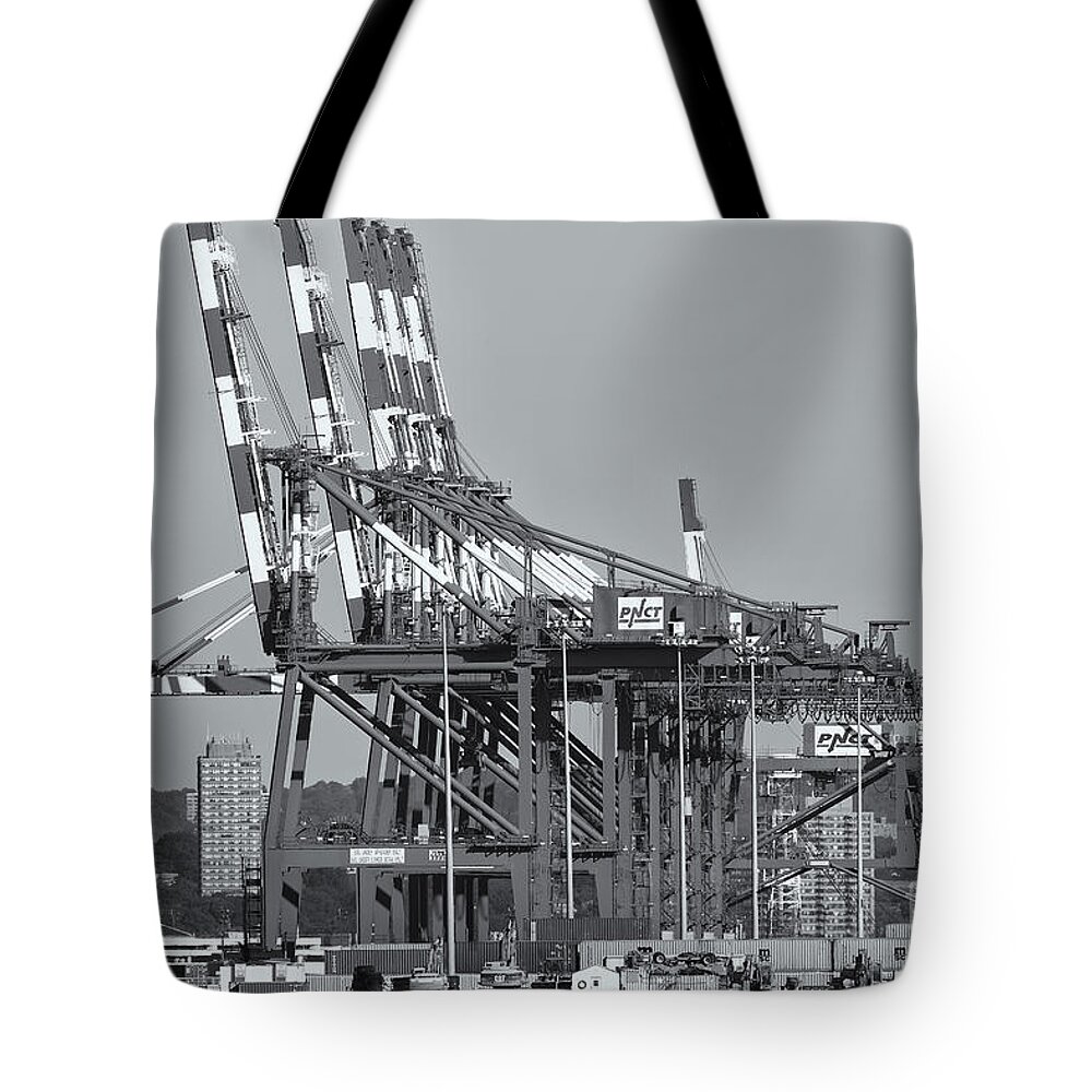 Clarence Holmes Tote Bag featuring the photograph PNCT Facility in Port Newark-Elizabeth Marine Terminal II by Clarence Holmes