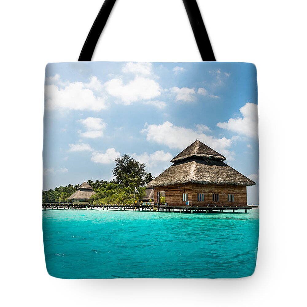 Amazing Tote Bag featuring the photograph Rannaalhi by Hannes Cmarits