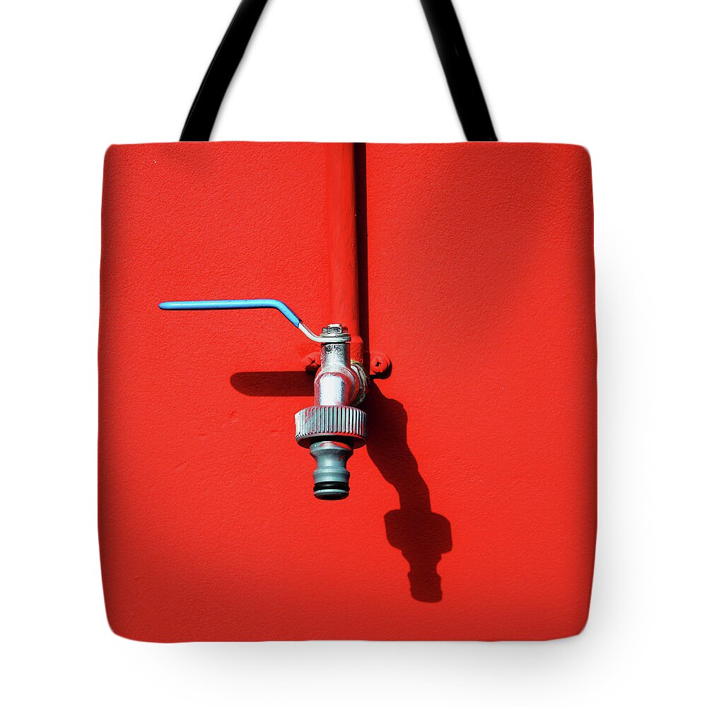 Handle Tote Bag featuring the photograph Red And Tap by Saulgranda