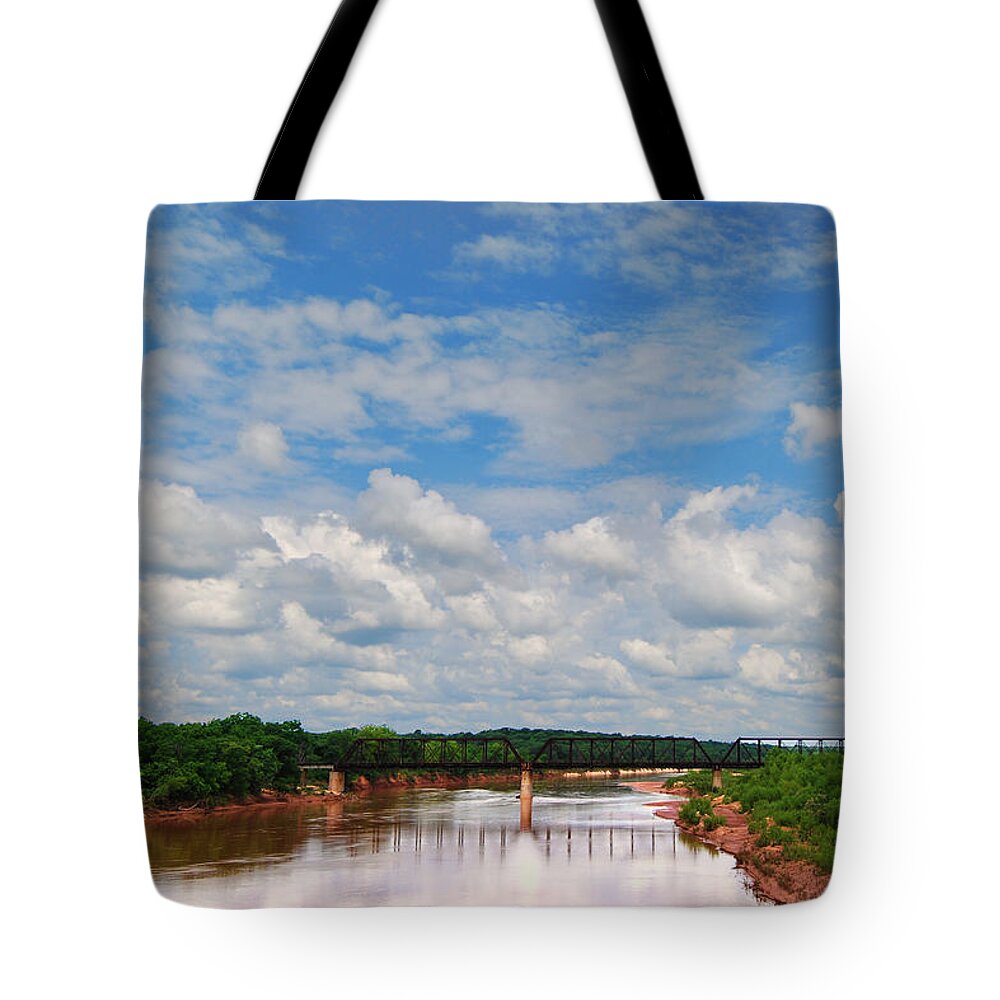 Best Tote Bag featuring the photograph Red River Railroad Bridge by Paulette B Wright