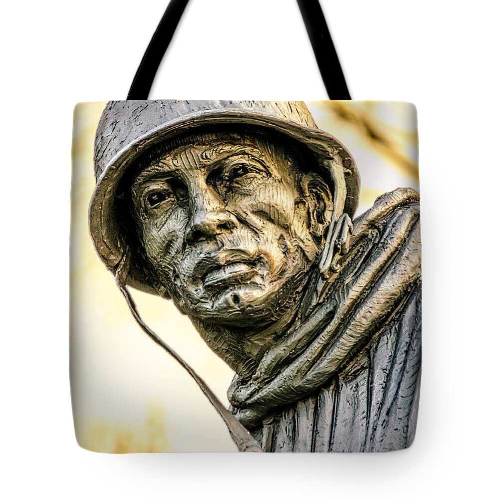 Korean War Memorial Tote Bag featuring the photograph Remembered by Christopher Holmes