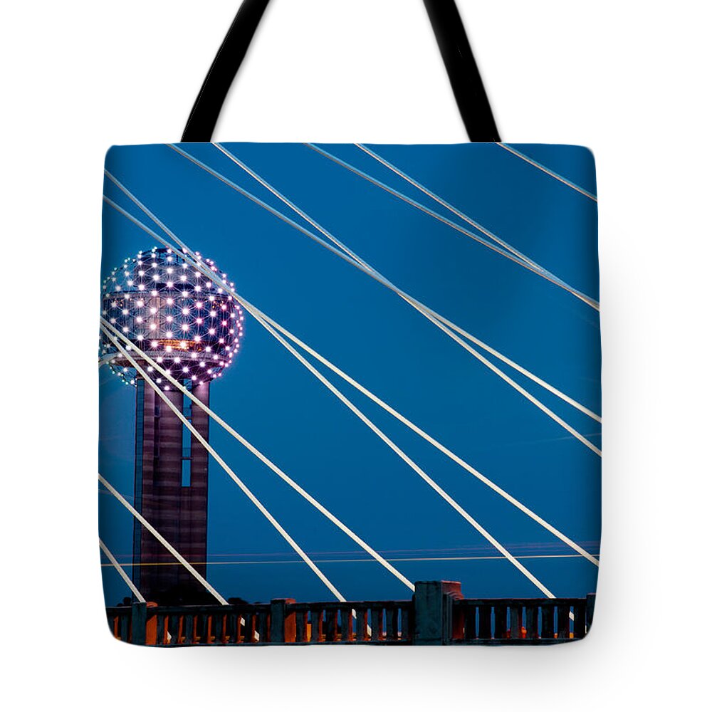 Art Tote Bag featuring the photograph Reunion Tower by Darryl Dalton