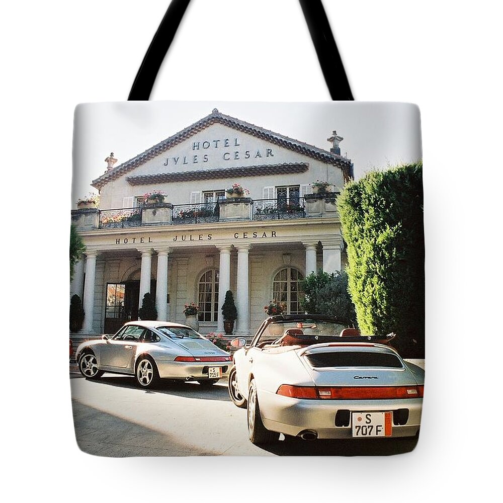 Porsche Tote Bag featuring the photograph Right at Home by WEB Shooter
