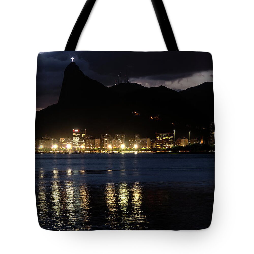 Tranquility Tote Bag featuring the photograph Rio De Janeiro by Ze Martinusso