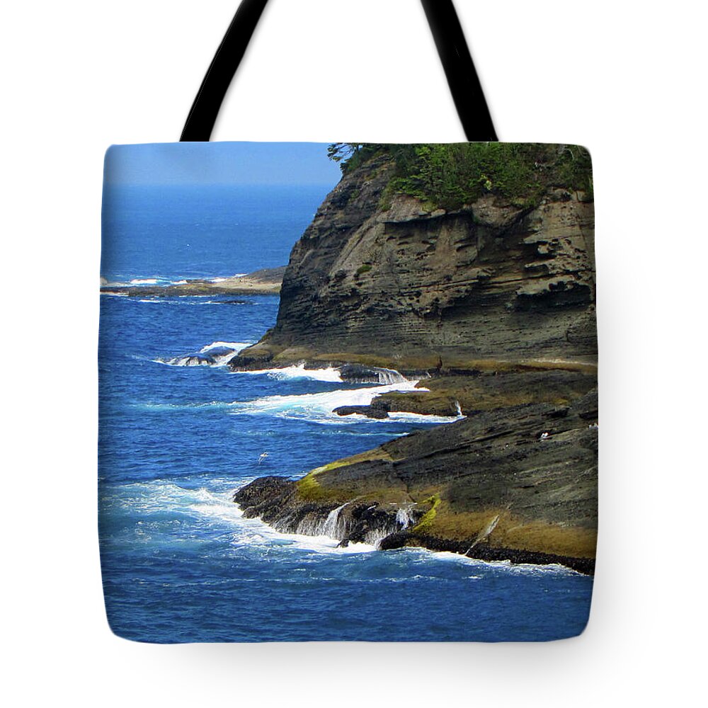Neah Bay Tote Bag featuring the photograph Rocky Shores by Tikvah's Hope