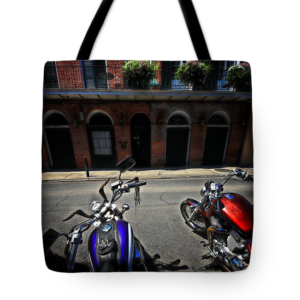 Nola Tote Bag featuring the photograph Round n Rounds by Robert McCubbin