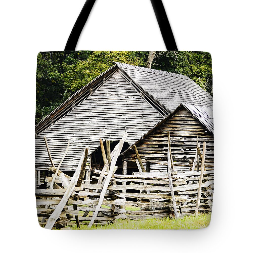 North Carolina Tote Bag featuring the photograph Rustic Barnyard by Elvis Vaughn