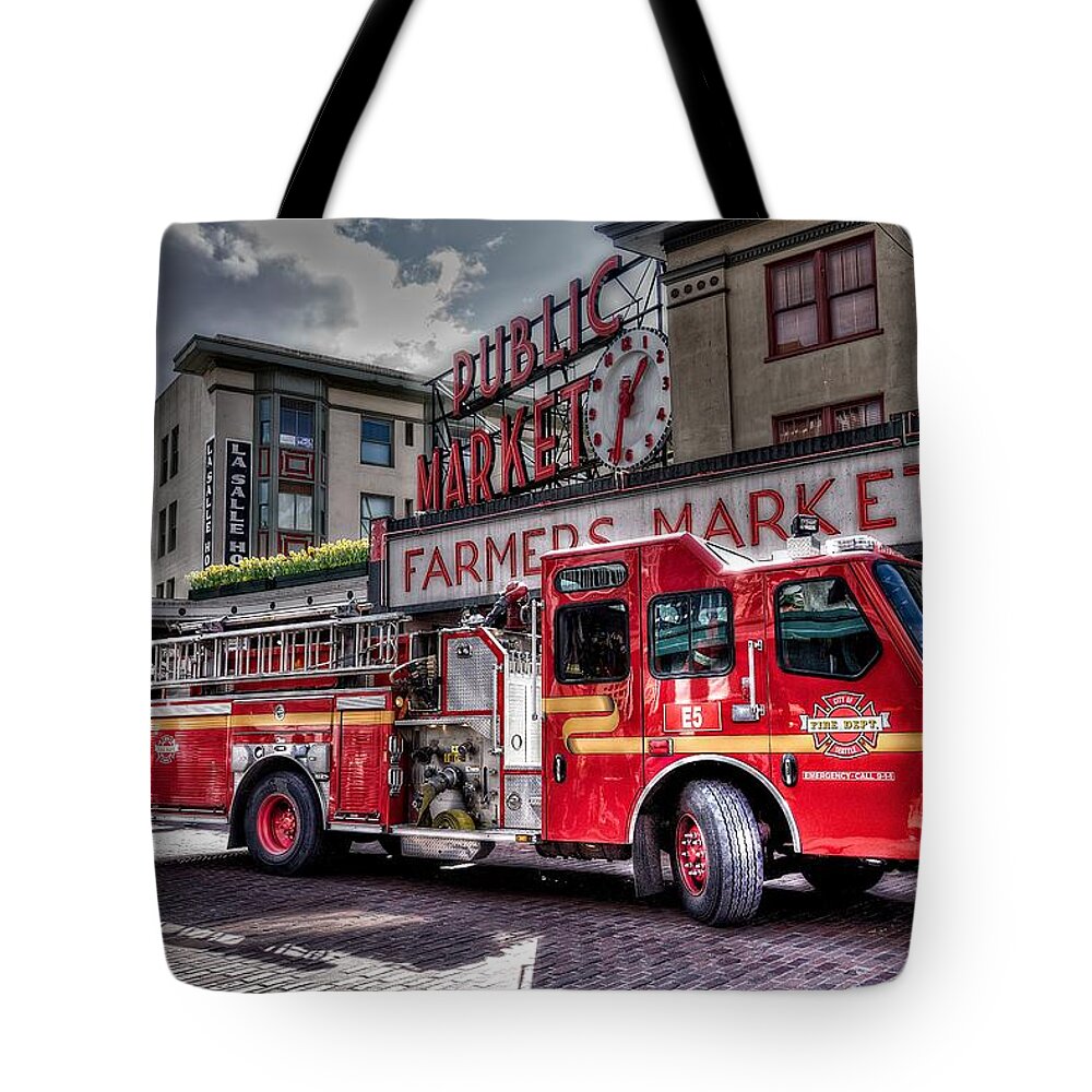 Fire Tote Bag featuring the photograph Seattle Fire Engine by Spencer McDonald