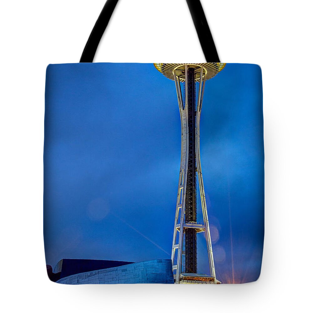 2014 Tote Bag featuring the photograph Seattle Impressions by Wade Brooks