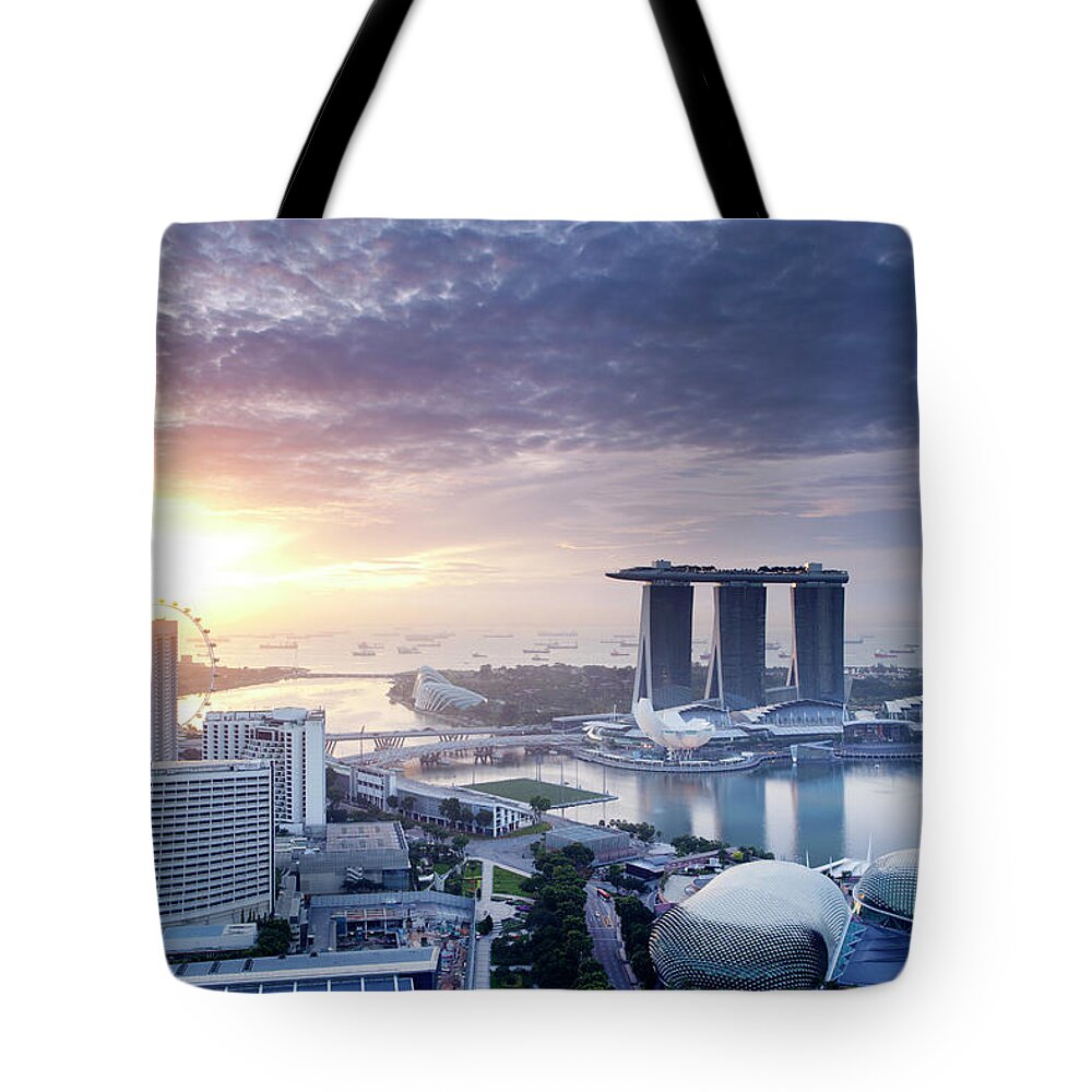 Southeast Asia Tote Bag featuring the photograph Singapore Sunrise by Zxvisual