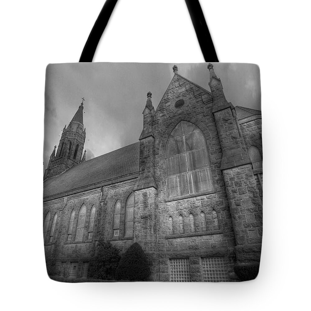 Black And White Tote Bag featuring the photograph St. Ann's Church by Brian Fisher