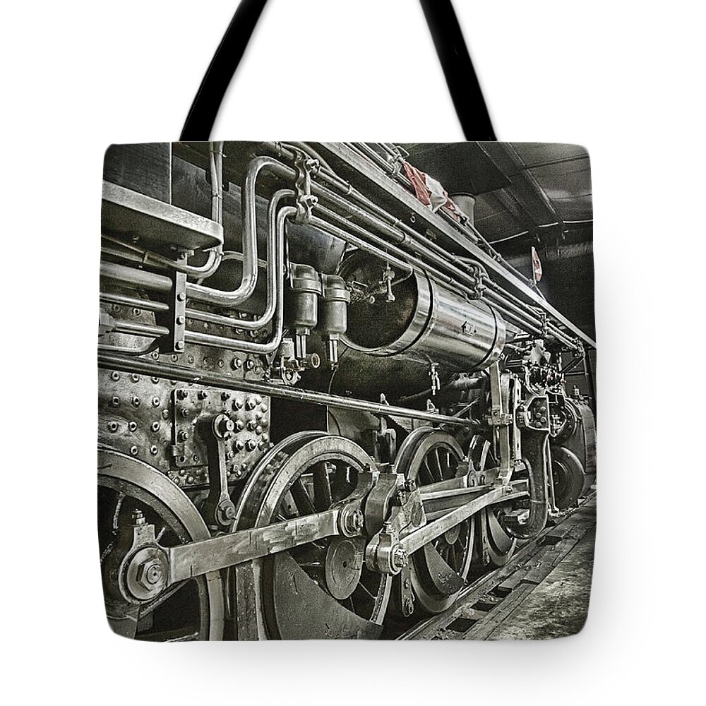 Steam Tote Bag featuring the photograph Steam Locomotive 2141 by Theresa Tahara