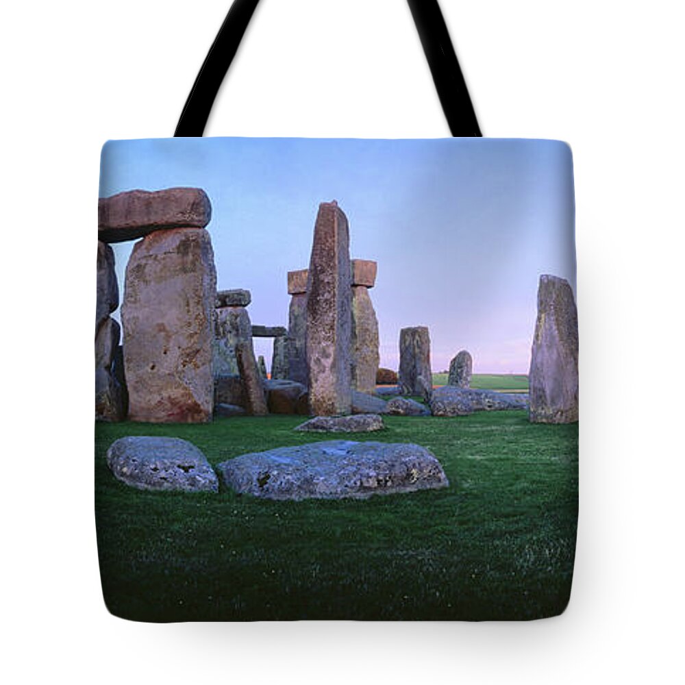 Prehistoric Era Tote Bag featuring the photograph Stonehenge At Dusk by Holger Leue