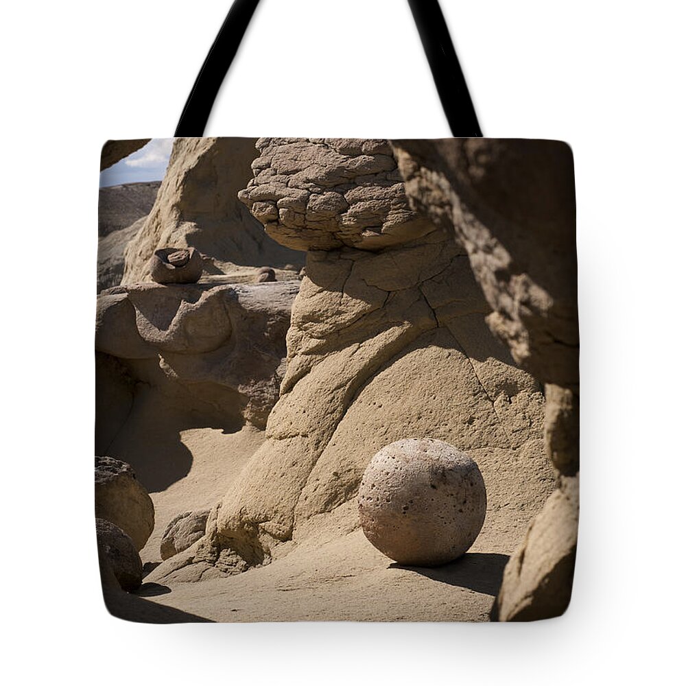 Beautiful Tote Bag featuring the photograph Strange Rocks 17 by Roger Snyder