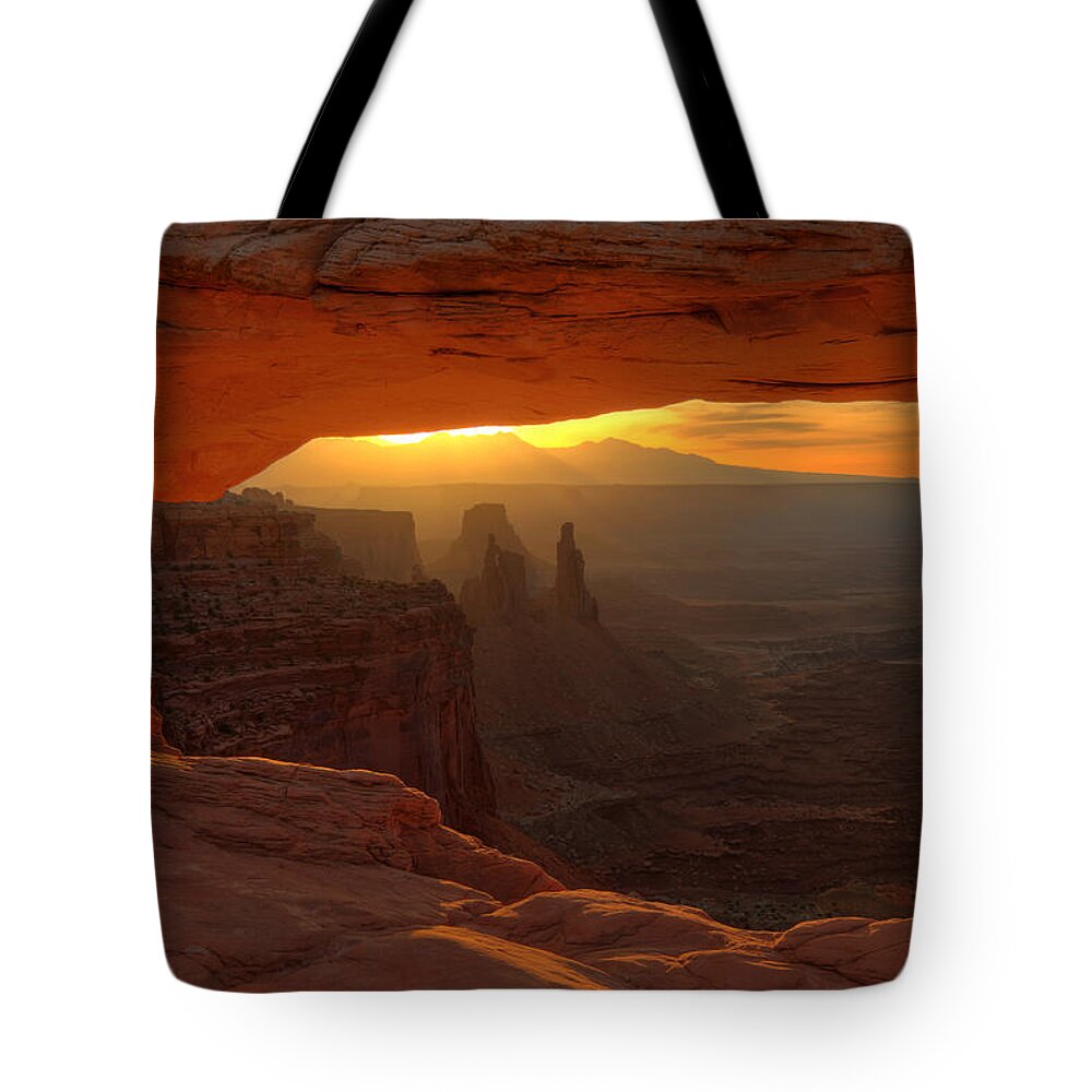 Nature Tote Bag featuring the photograph Sunrise at Mesa Arch 2 by Alan Ley