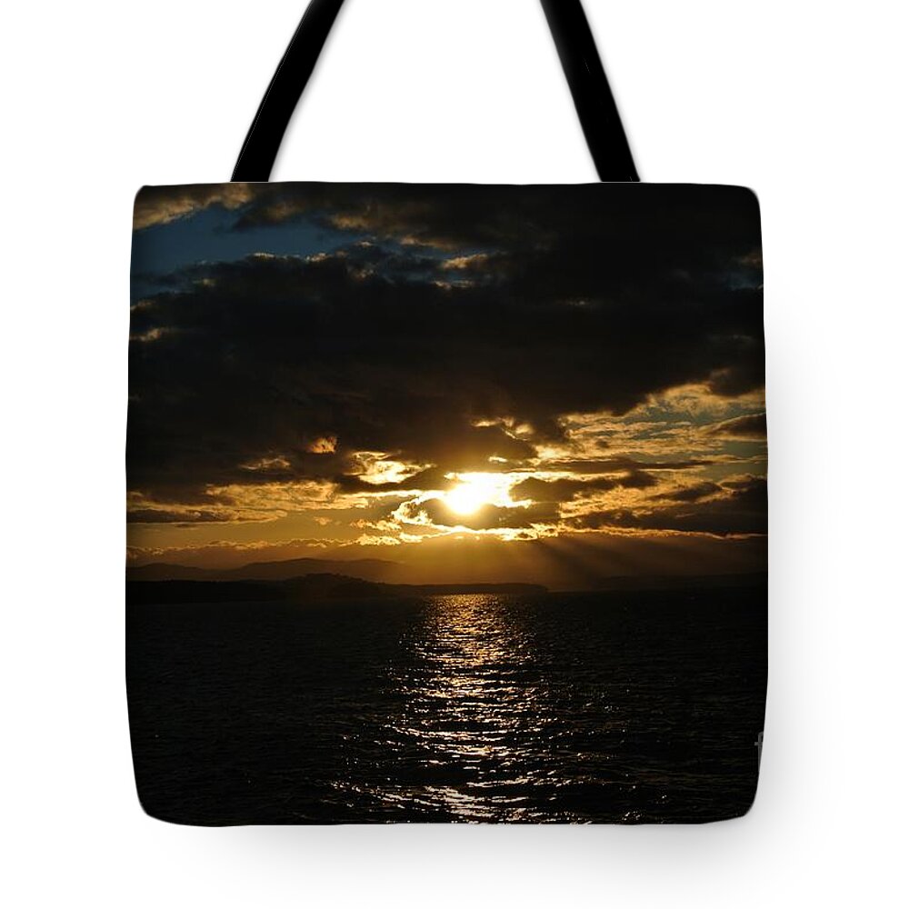  Tote Bag featuring the photograph Sunset 3 - Thieves Bay by Sharron Cuthbertson