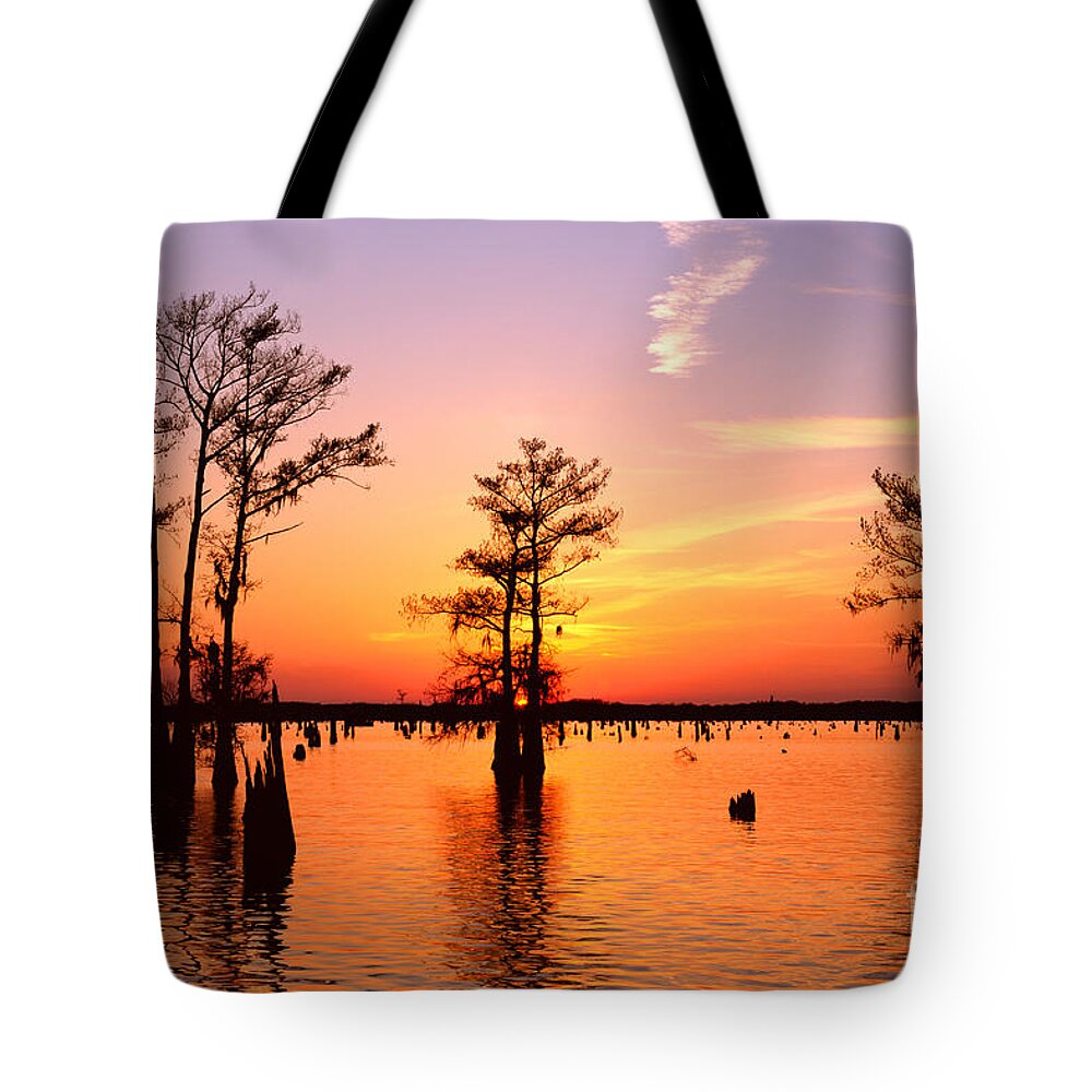 Water Tote Bag featuring the photograph Sunset Lake in Louisiana by Benedict Heekwan Yang
