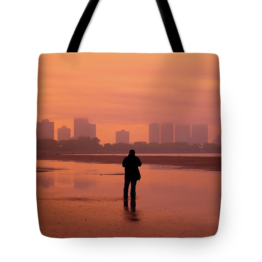 Water's Edge Tote Bag featuring the photograph Sunset Moment by Jobet Palmaira