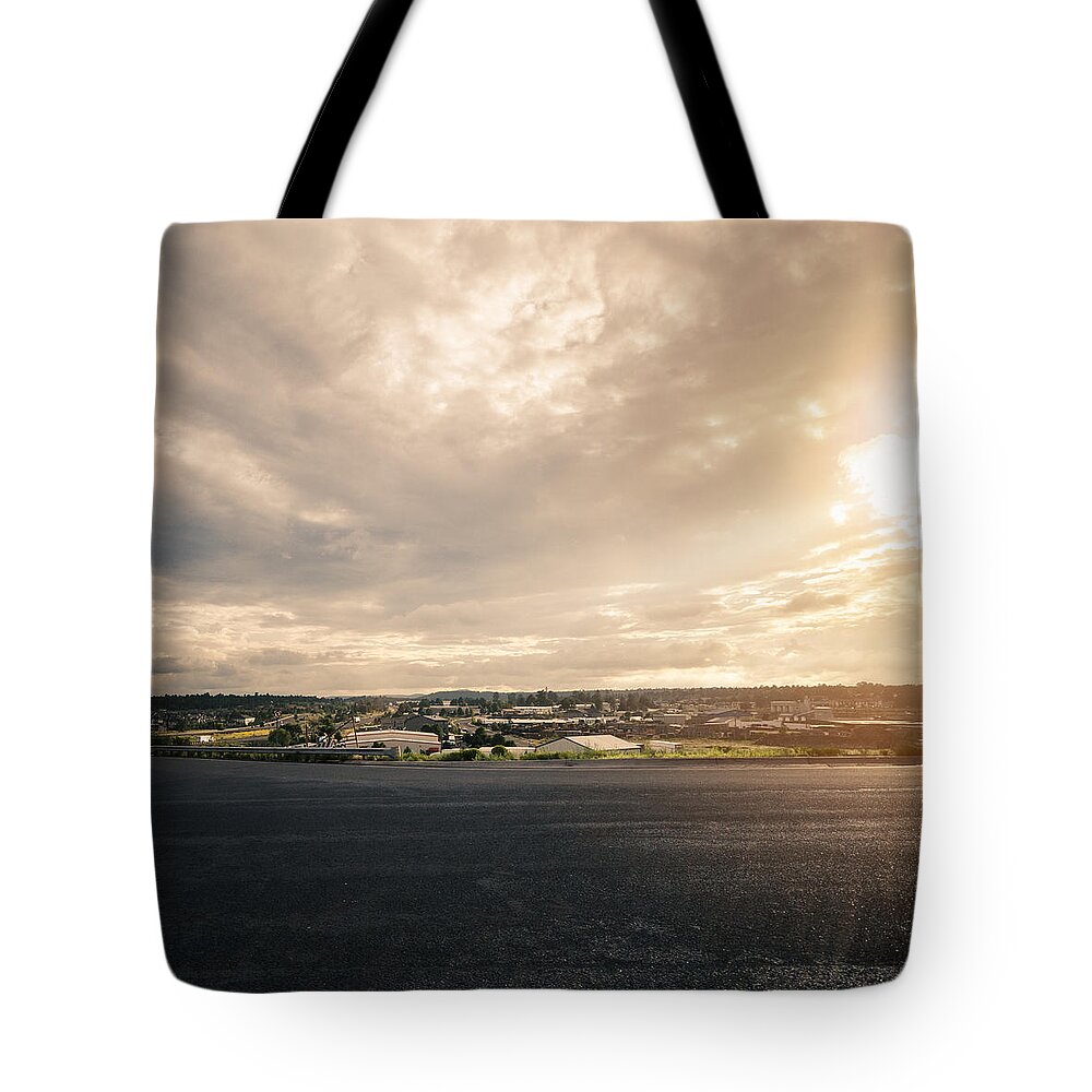 Drive Tote Bag featuring the photograph Sunset On Utah State by Franckreporter