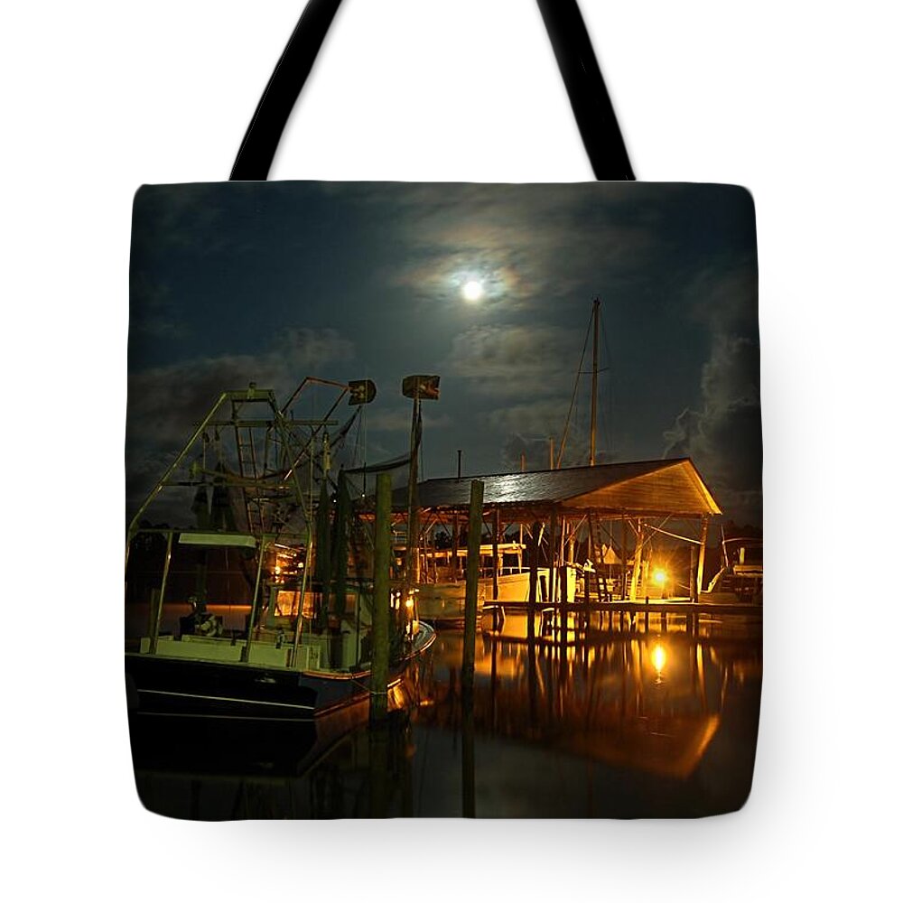 Alabama Tote Bag featuring the digital art Super Moon at Nelsons by Michael Thomas