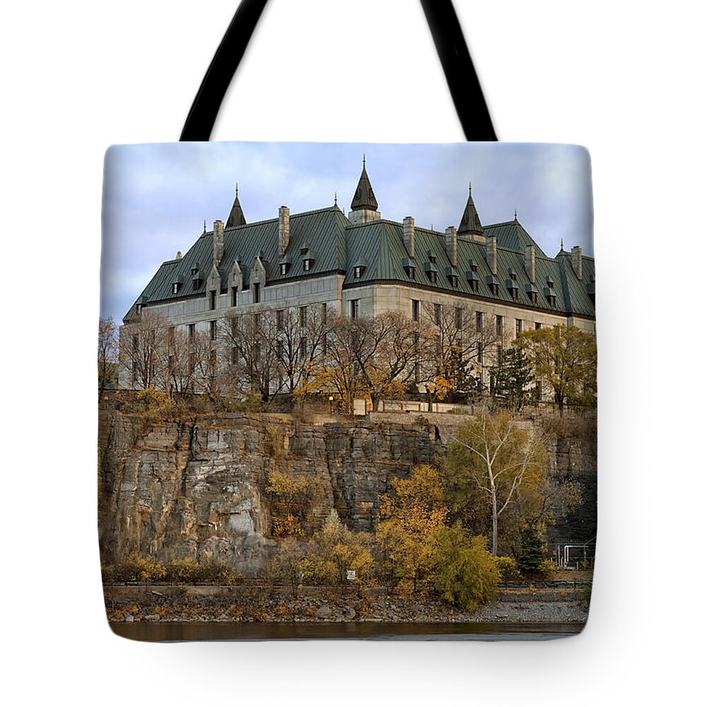 Court Tote Bag featuring the photograph Supreme Court by Eunice Gibb
