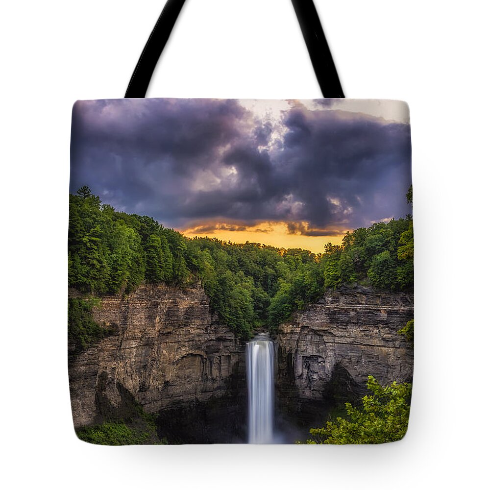 Mark Papke Tote Bag featuring the photograph Taughannock at Dusk by Mark Papke