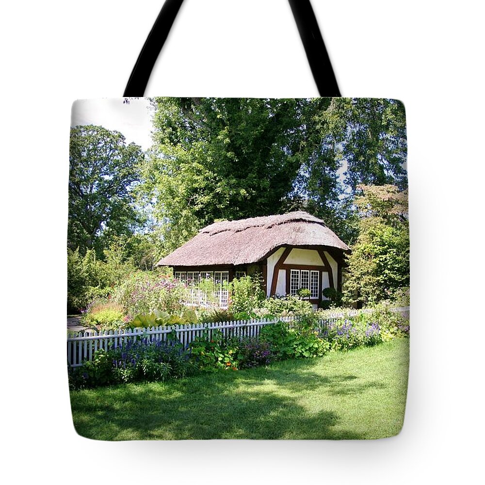 Gardens Tote Bag featuring the photograph Thatched Cottage by Karen Silvestri