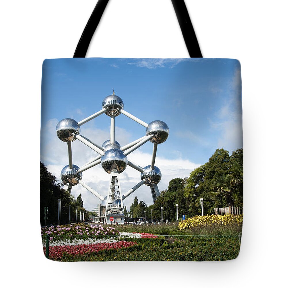 Bizarre Tote Bag featuring the photograph The Atomium by Juli Scalzi
