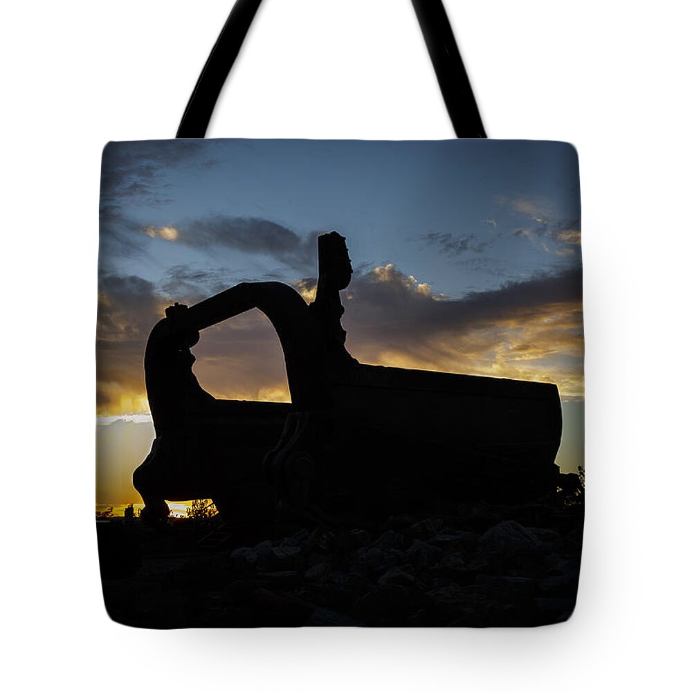 4250 Tote Bag featuring the photograph The Big Muskie Bucket by Jack R Perry