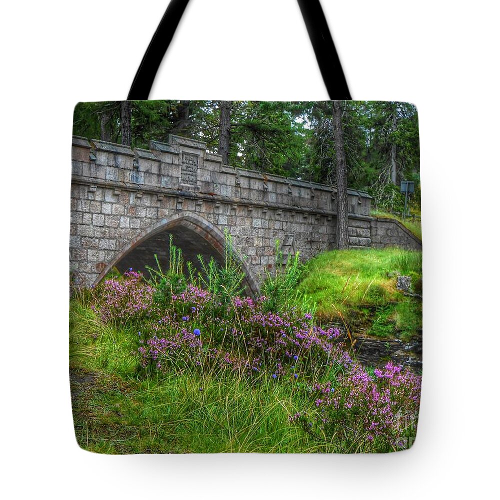 Stone Bridge Tote Bag featuring the photograph The Brig O'Dee by Joan-Violet Stretch