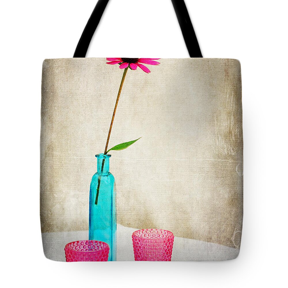 Marvelous Tote Bag featuring the photograph The Coneflower by Randi Grace Nilsberg