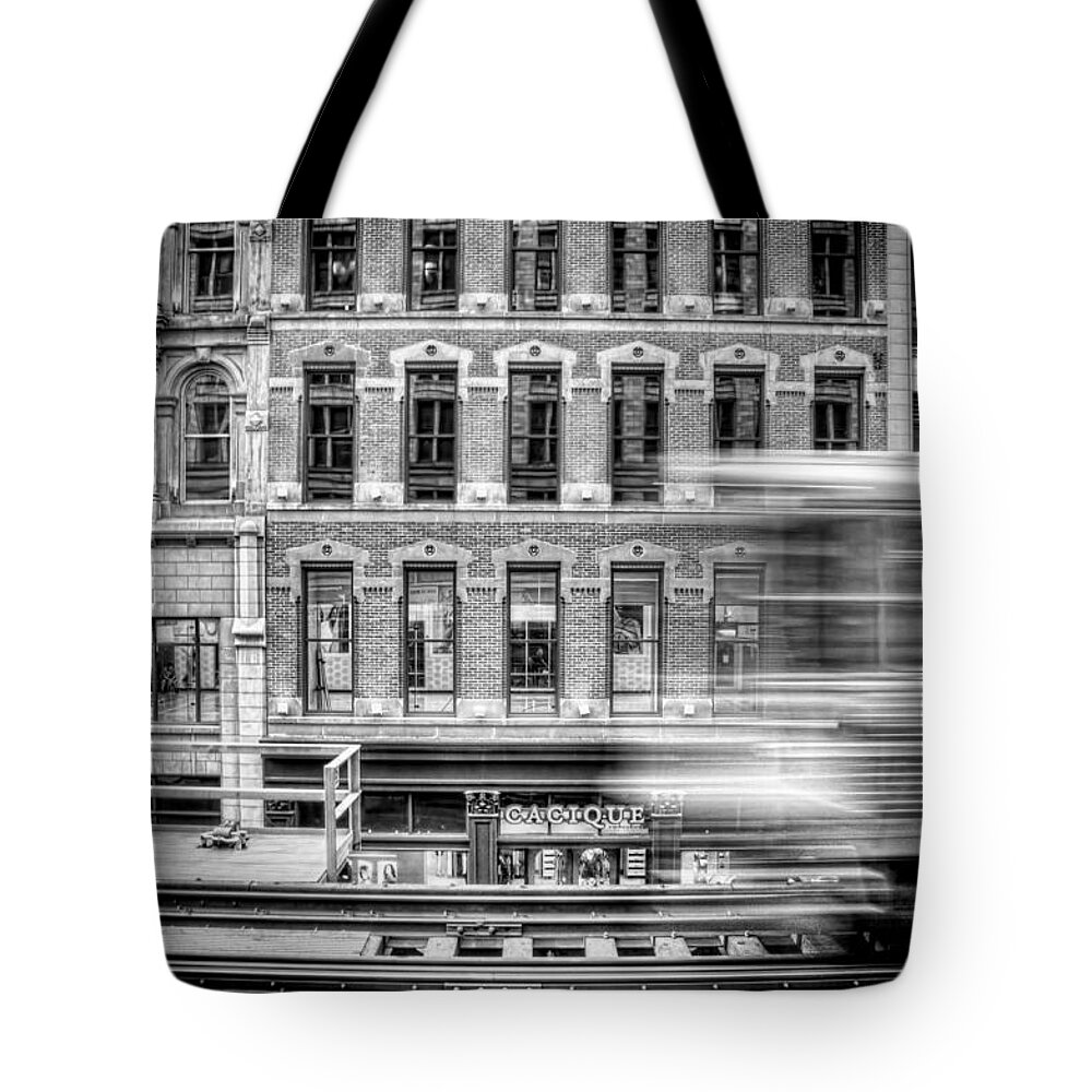 Chicago Tote Bag featuring the photograph The Elevated by Scott Norris