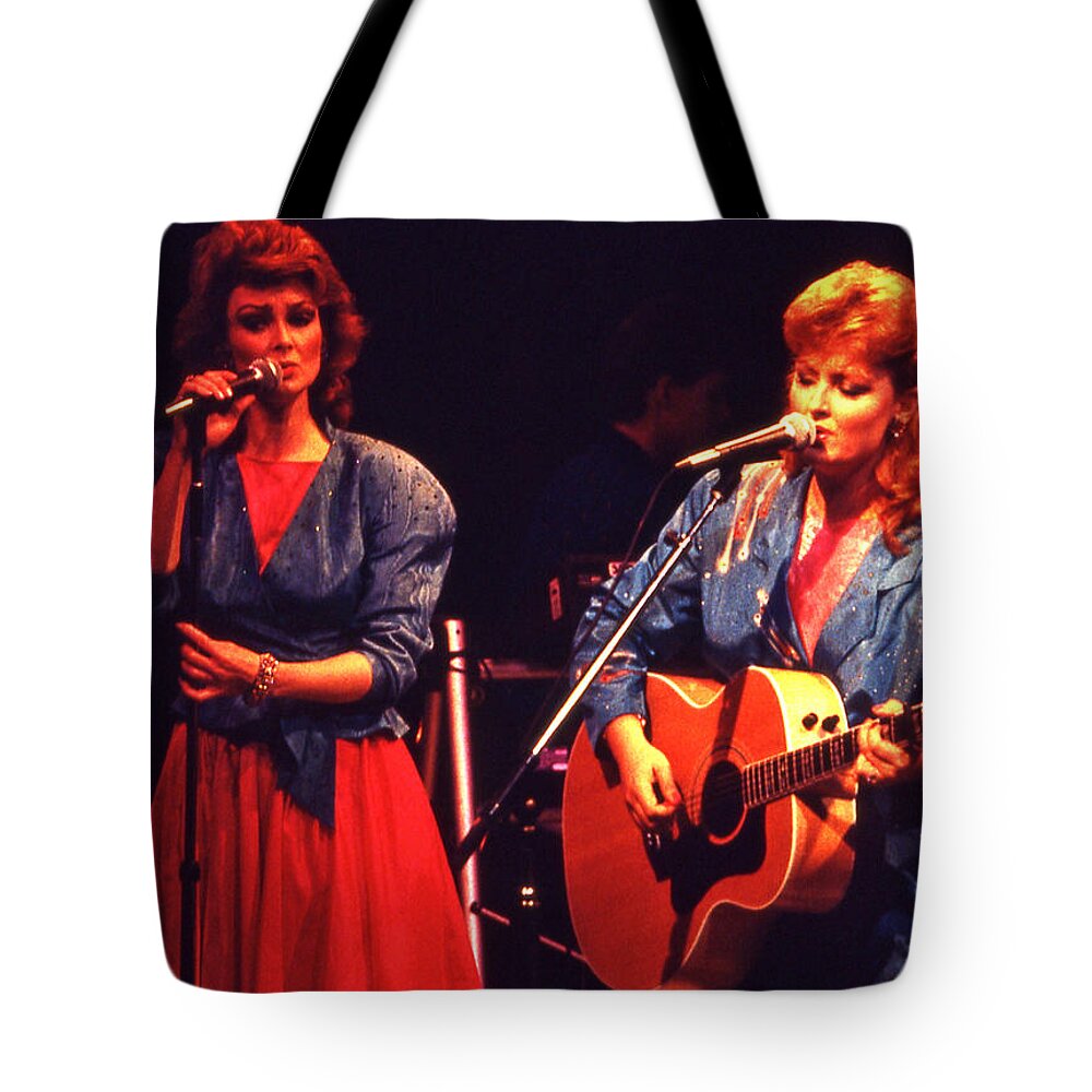 Music Tote Bag featuring the photograph The Judds by Mike Martin