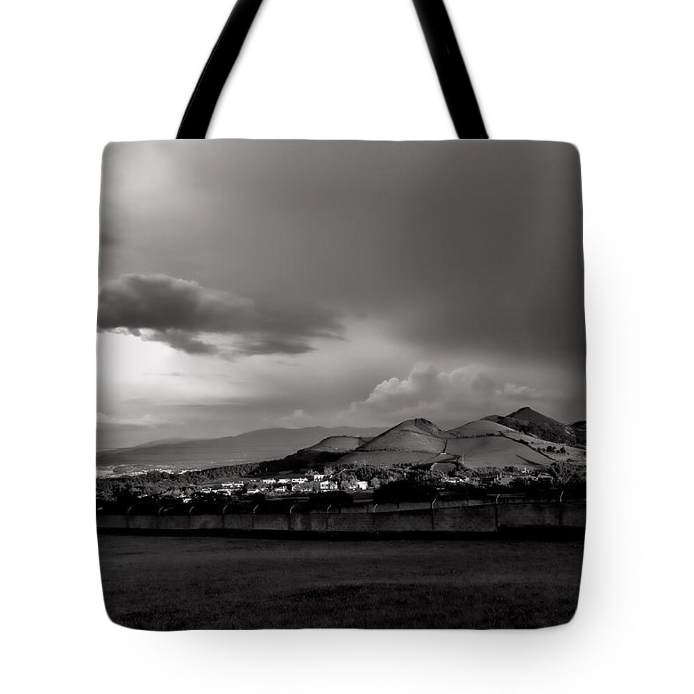 Art Tote Bag featuring the photograph The Light of Heaven by Joseph Amaral