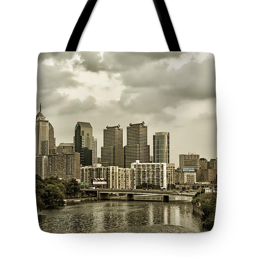 Philadelphia Tote Bag featuring the photograph The river runs through. by Rob Dietrich