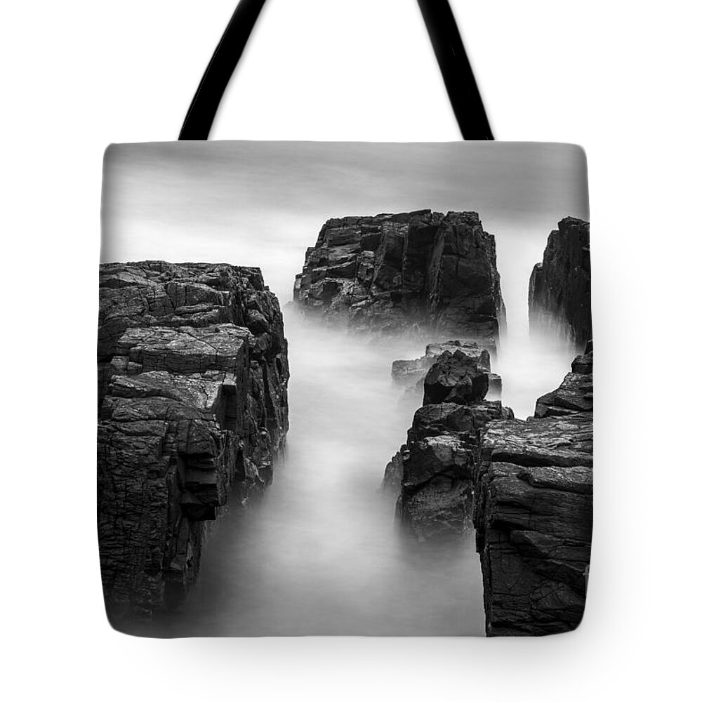 Horizontal Tote Bag featuring the photograph Time by Gunnar Orn Arnason