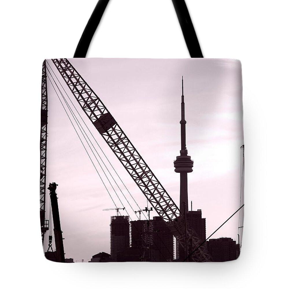 Cn Tower Tote Bag featuring the photograph Toronto CN Tower by Valentino Visentini